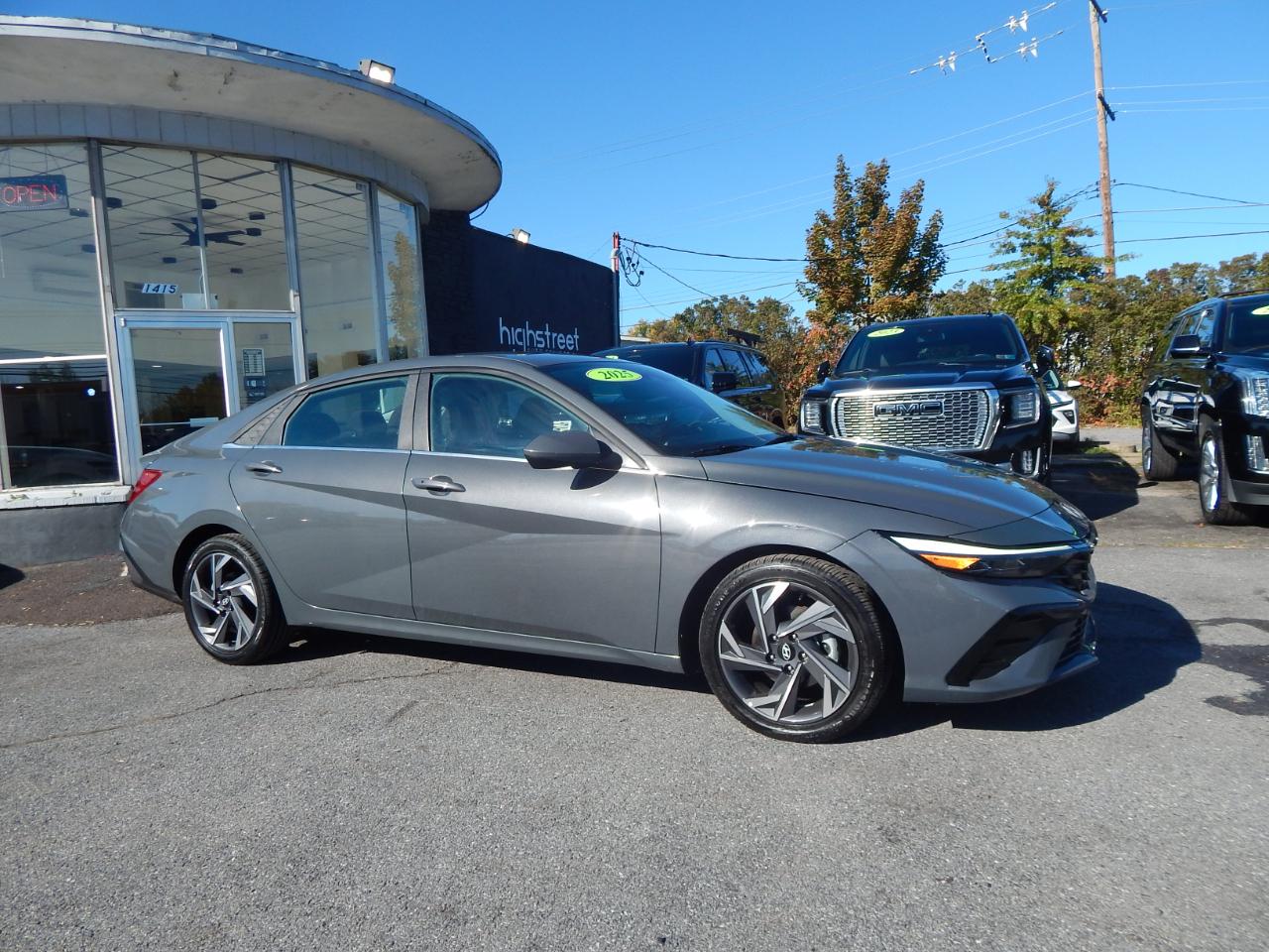 Hyundai Elantra SEL Convenience IVT 2025