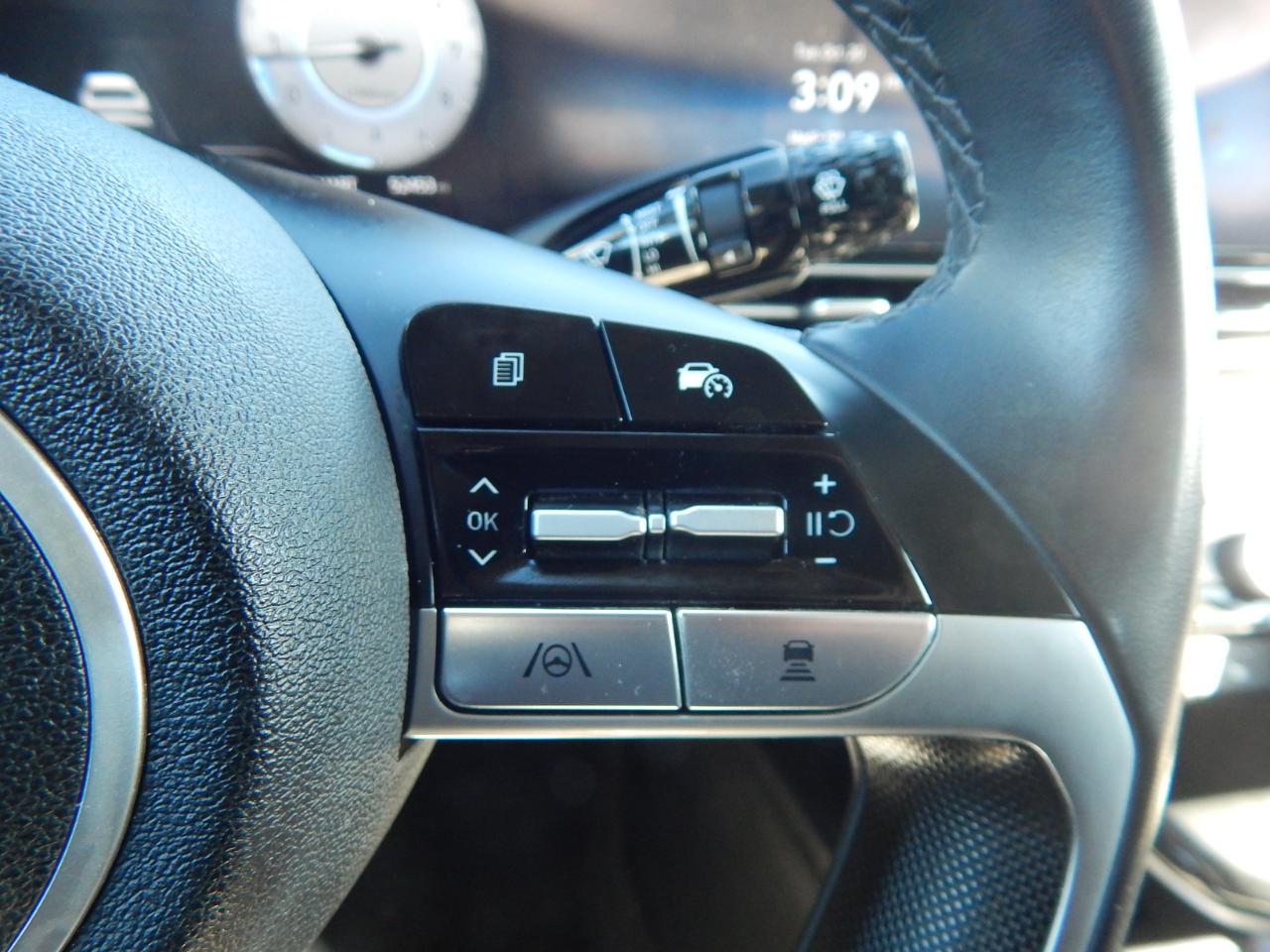 Hyundai Elantra SEL Convenience IVT 2025