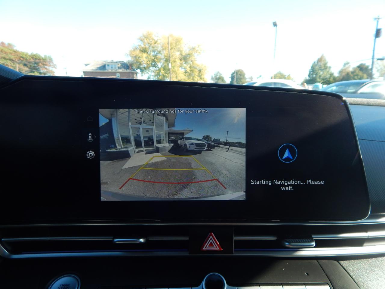 Hyundai Elantra SEL Convenience IVT 2025