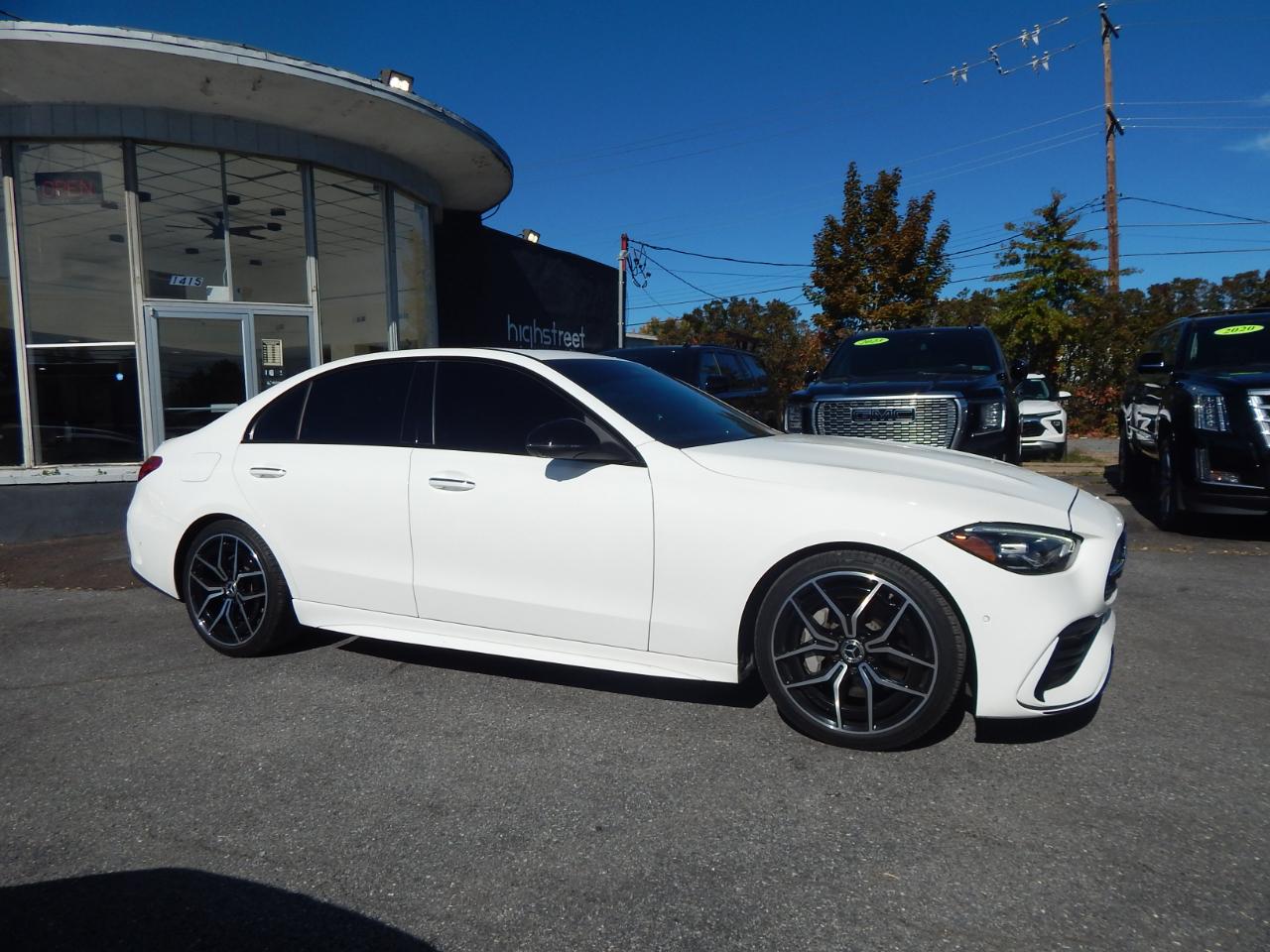 Mercedes-Benz C-Class C300 4D Sedan 2022