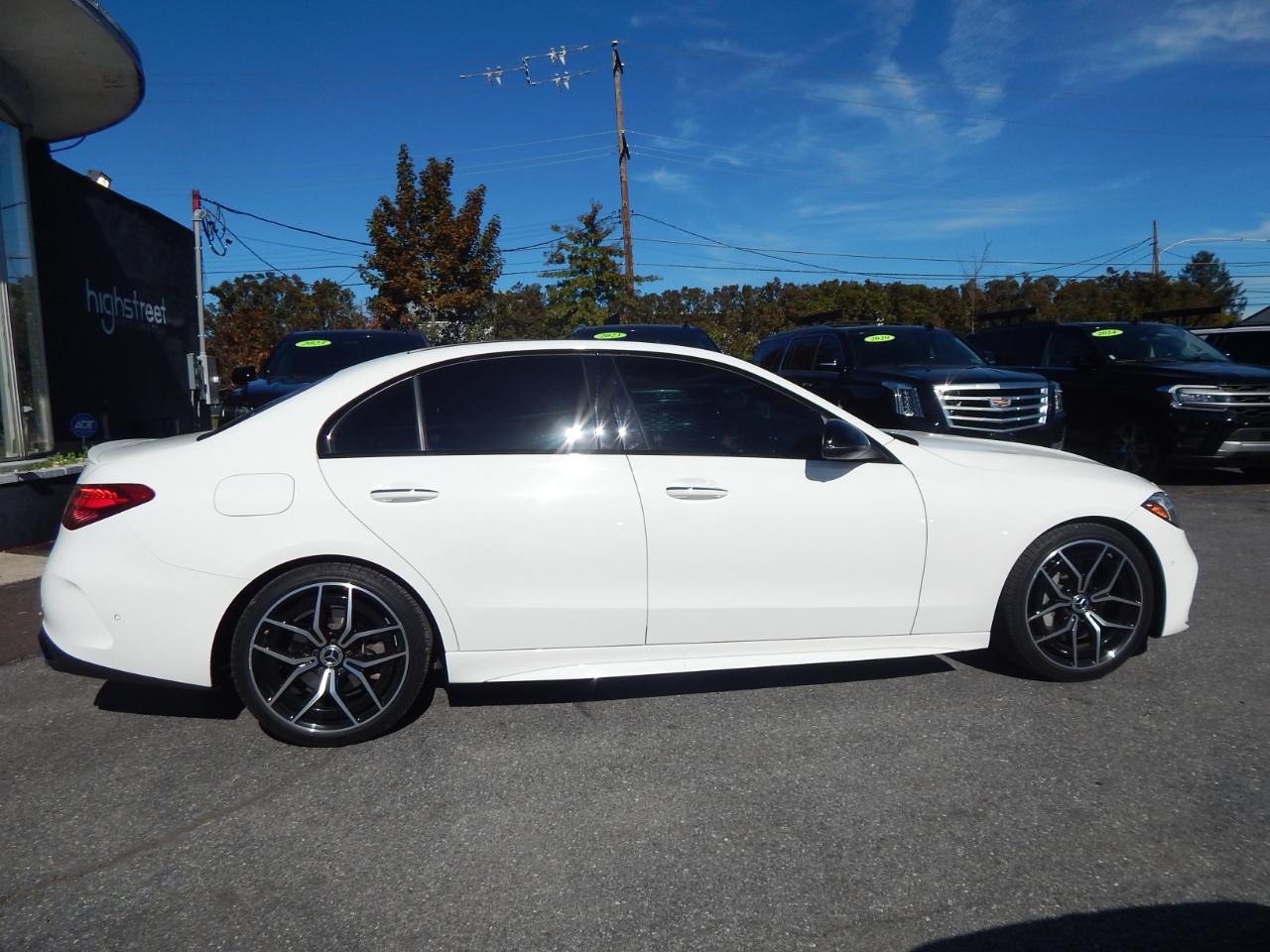 Mercedes-Benz C-Class C300 4D Sedan 2022