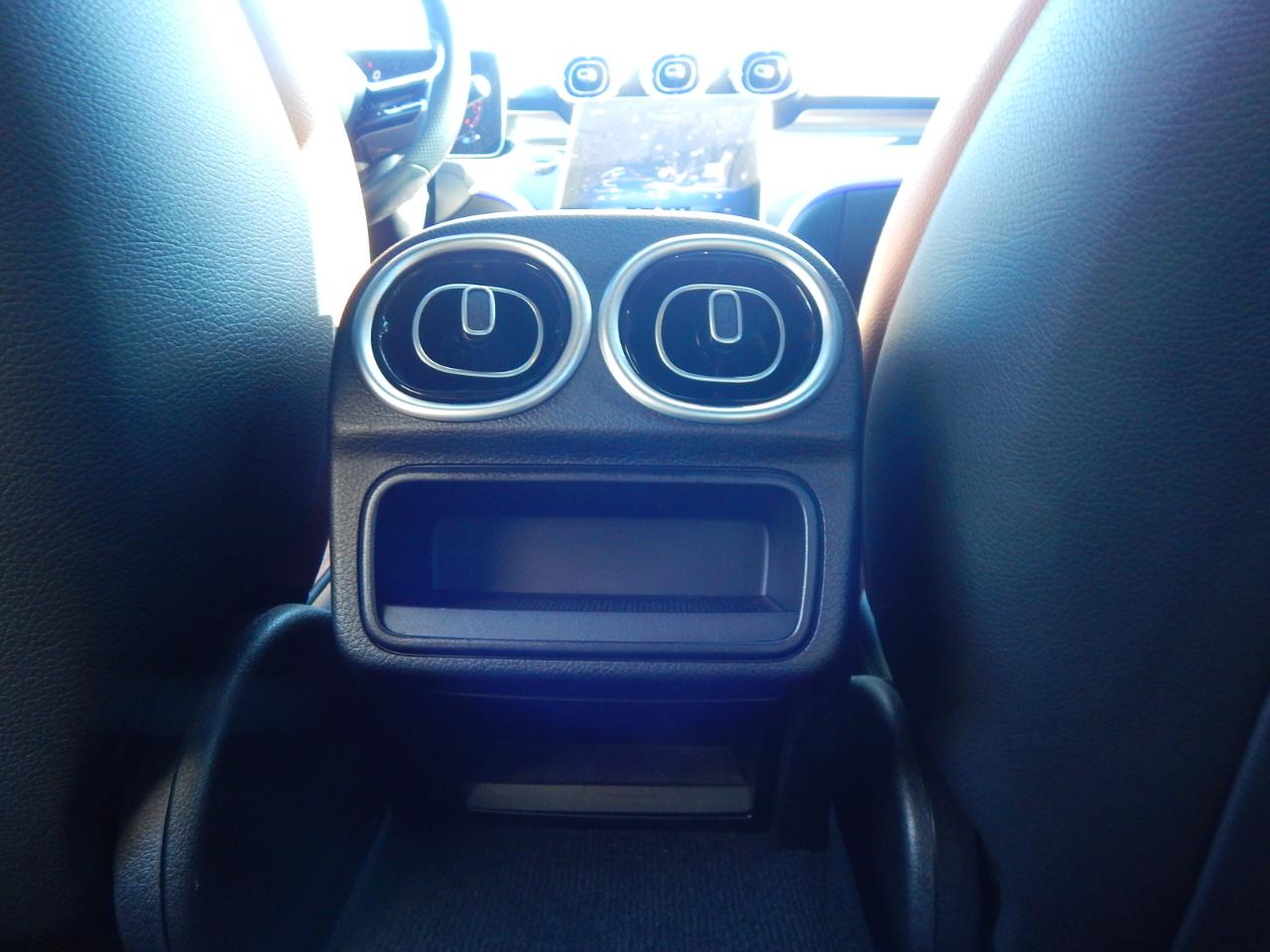 Mercedes-Benz C-Class C300 4D Sedan 2022