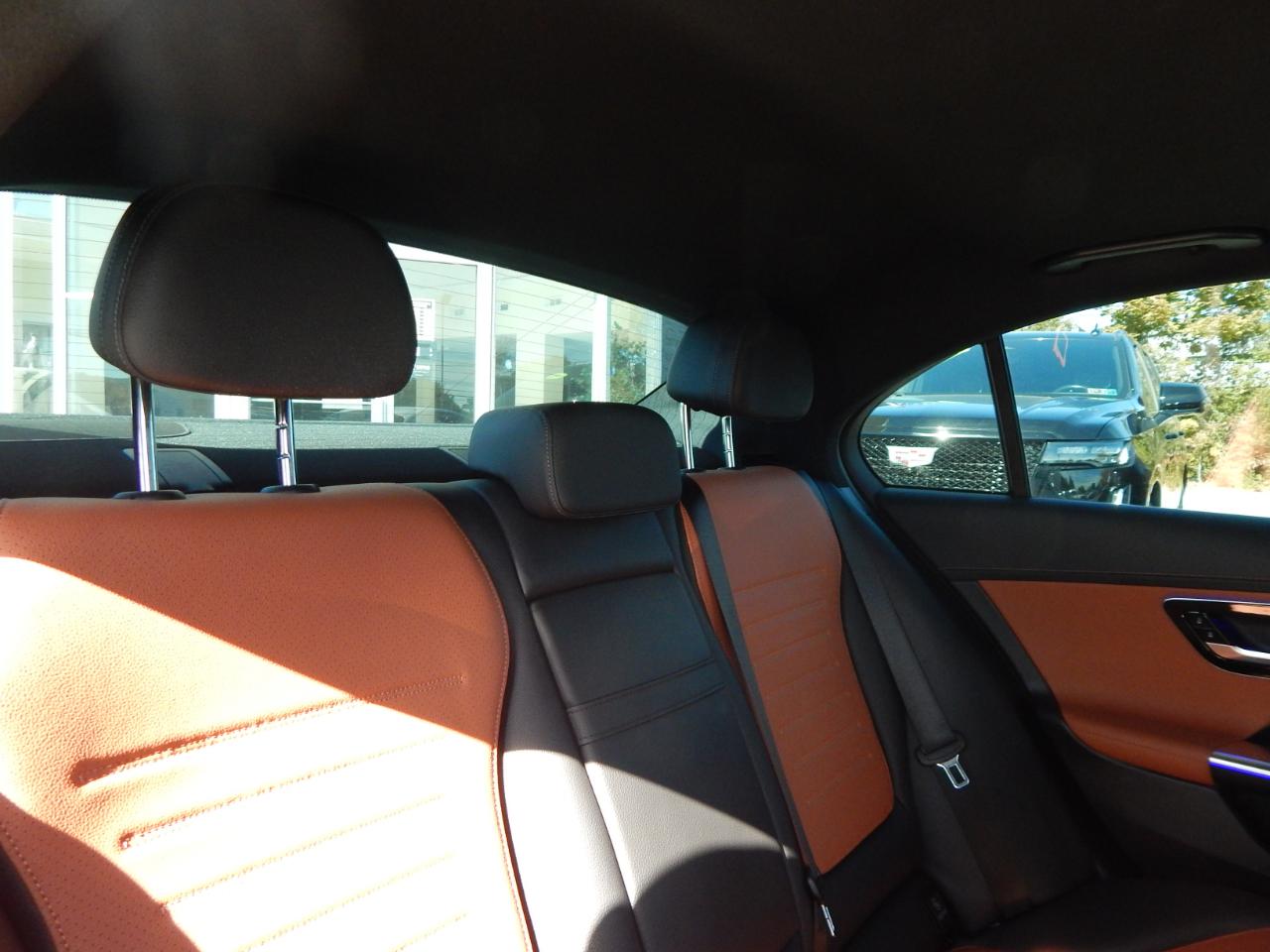 Mercedes-Benz C-Class C300 4D Sedan 2022