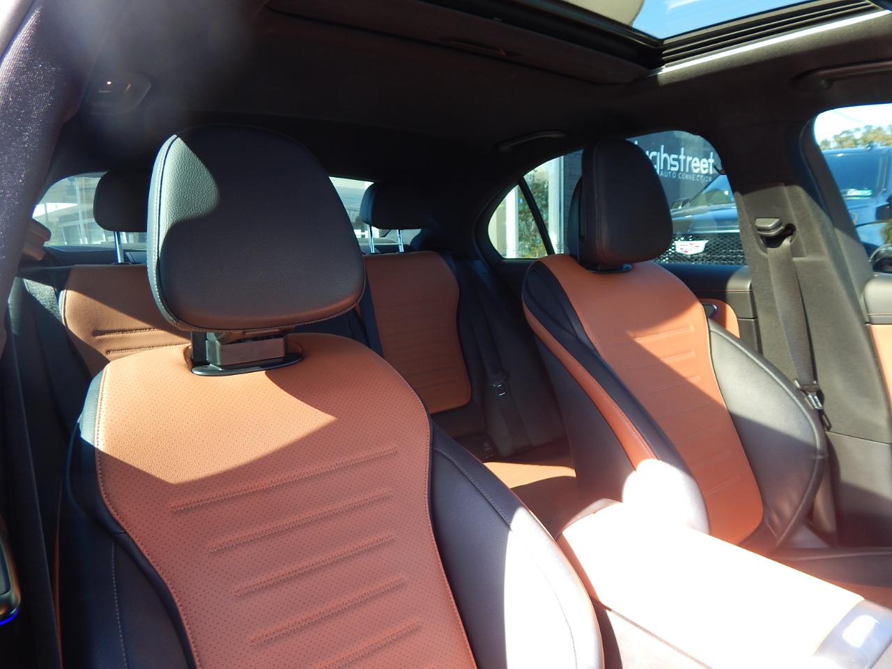 Mercedes-Benz C-Class C300 4D Sedan 2022