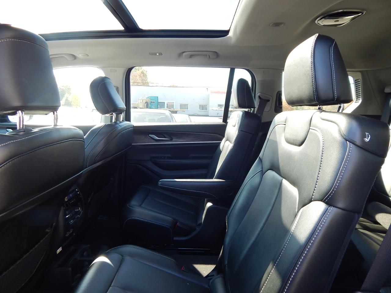 Jeep Grand Cherokee L Limited 4x4 2023
