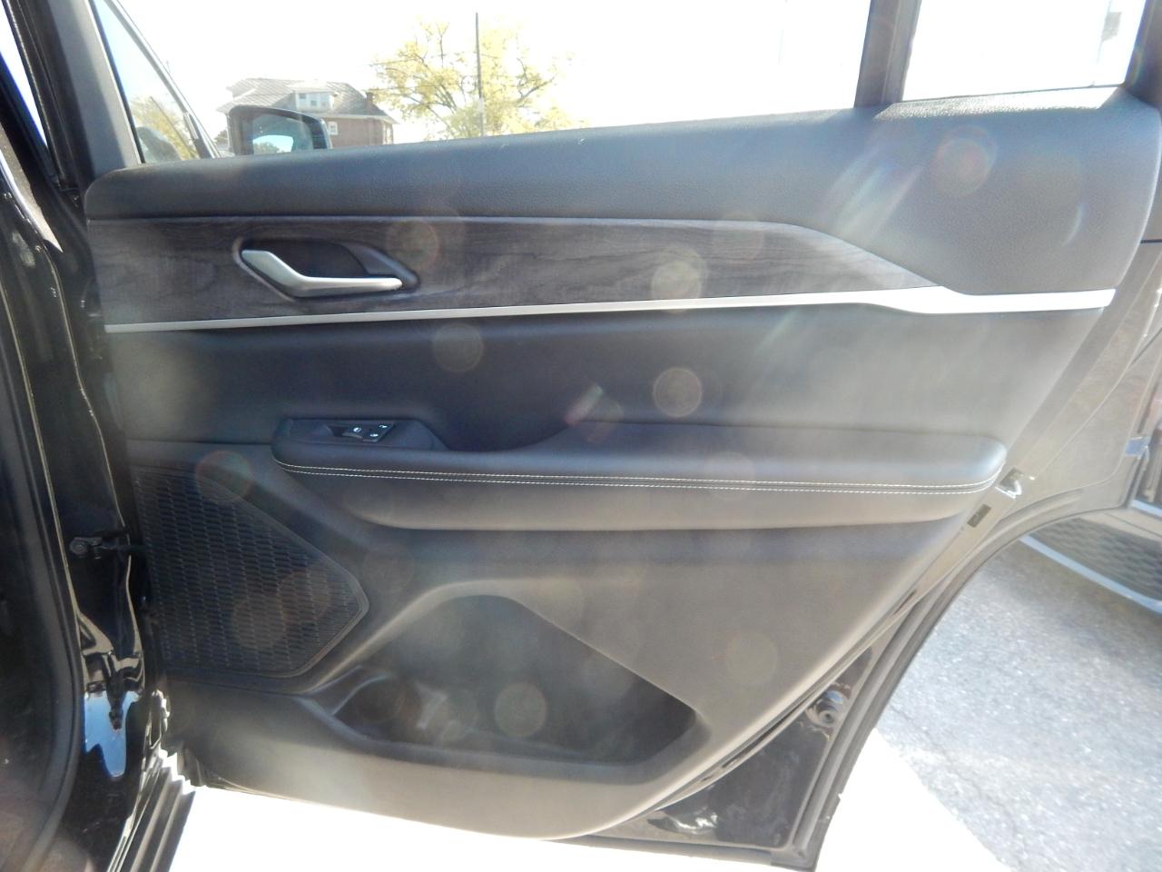 Jeep Grand Cherokee L Limited 4x4 2023