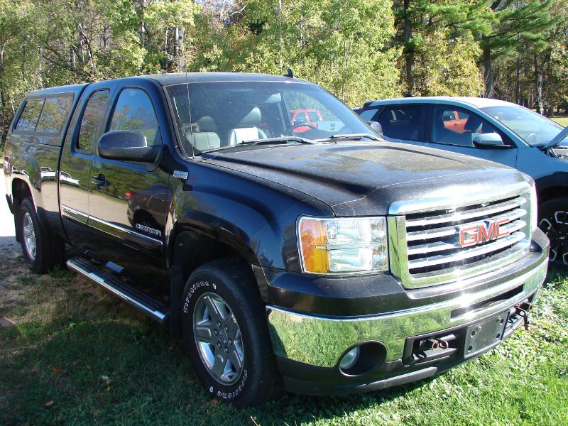 GMC Sierra 1500 SLT Ext. Cab 4WD 2011 GMC Sierra 1500 SLT Ext. Cab 4WD 2011
