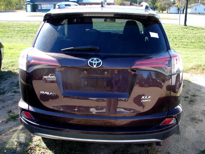 Toyota RAV4 XLE AWD 2018