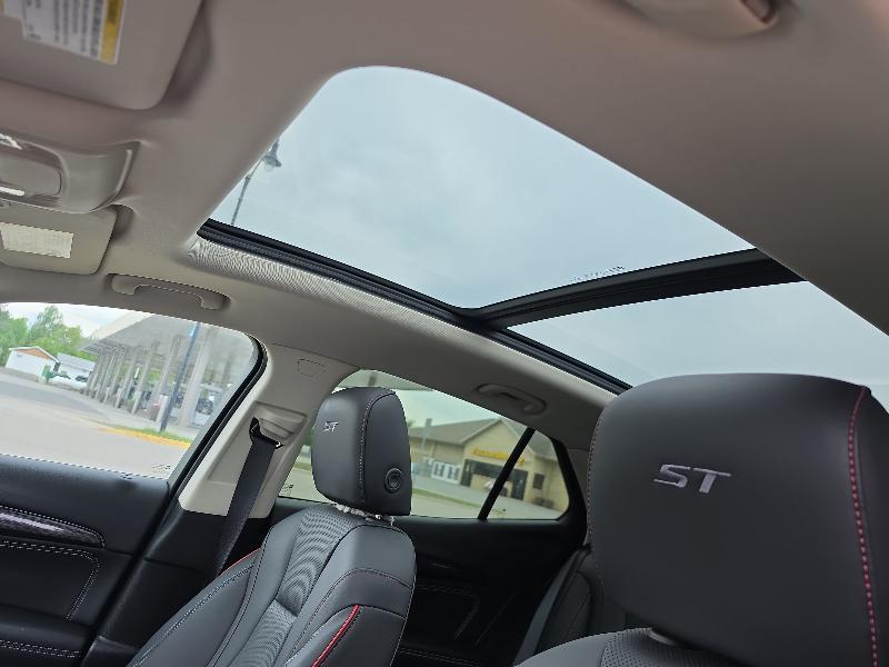 Buick Envision Essense AWD 2023