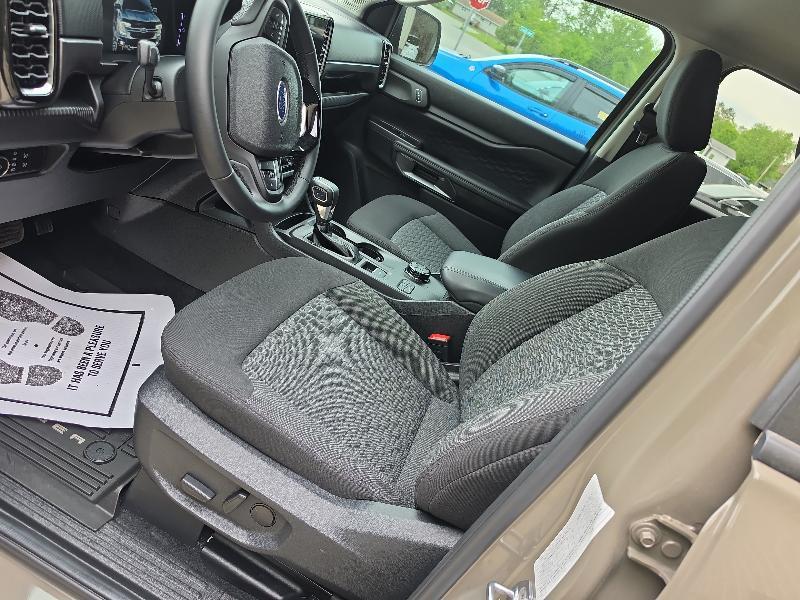 Ford Ranger XLT SuperCrew 4WD 2025