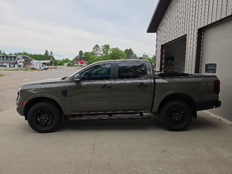 Ford Ranger XLT SuperCrew 4WD 2025