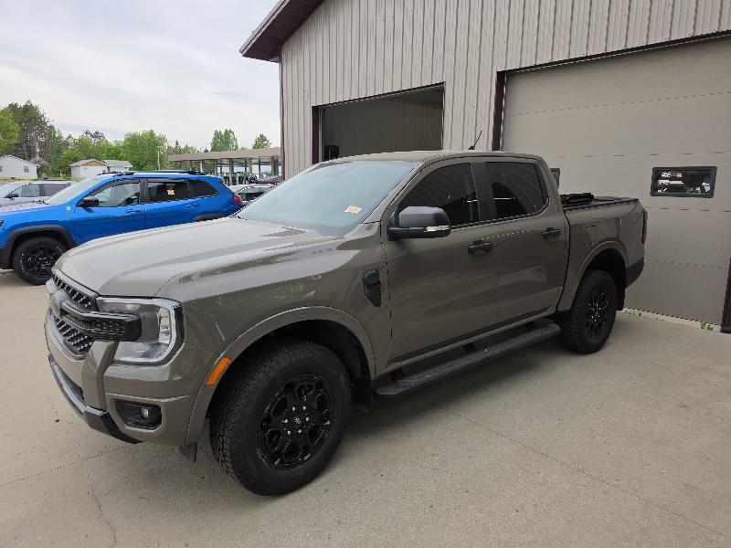 Ford Ranger XLT SuperCrew 4WD 2025