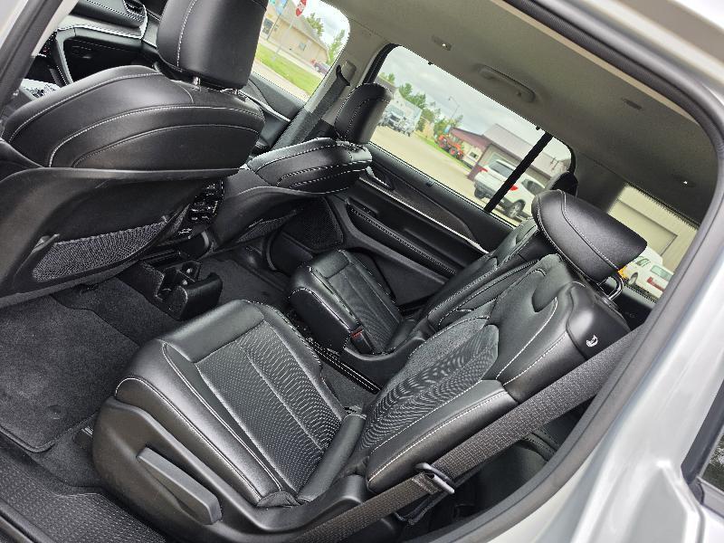 Jeep Grand Cherokee L Limited 4WD 2023