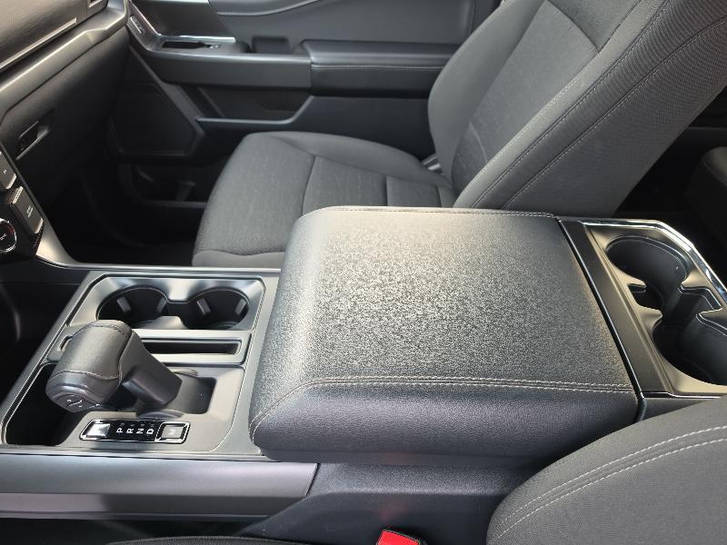 Ford F-150 4WD SuperCrew 145" XLT 2024