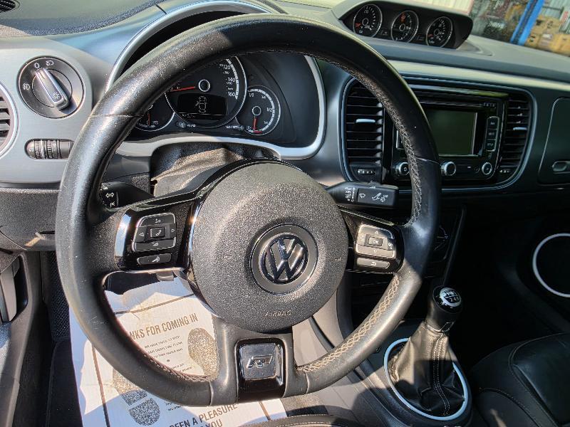 Volkswagen Beetle 2.0T Turbo 2013
