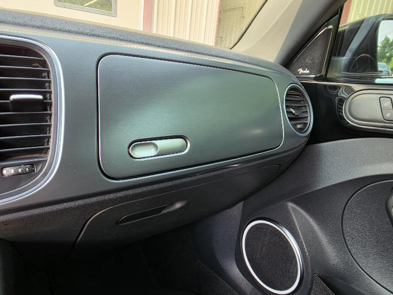 Volkswagen Beetle 2.0T Turbo 2013
