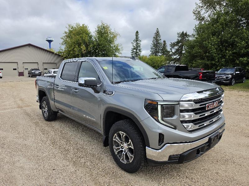 GMC Sierra 1500 Crew Cab 143.5" WB 4WD SLE2 2025