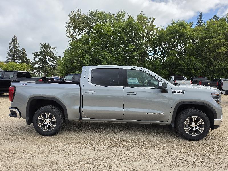 GMC Sierra 1500 Crew Cab 143.5" WB 4WD SLE2 2025