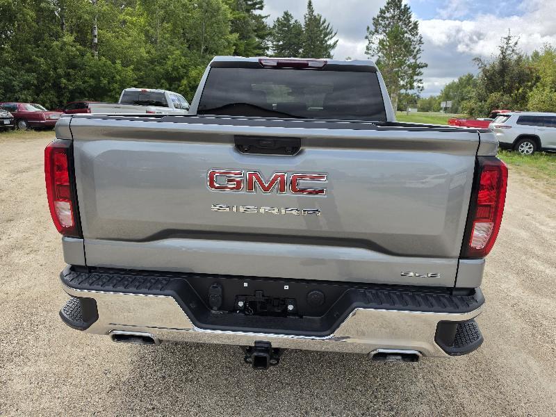 GMC Sierra 1500 Crew Cab 143.5" WB 4WD SLE2 2025