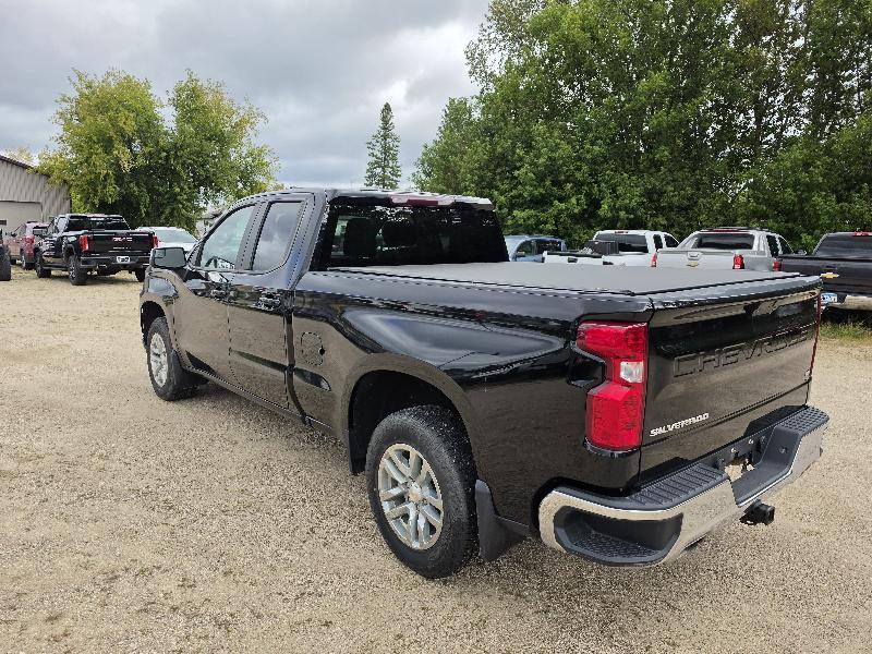 Chevrolet Silverado 1500 Limited LT Double Cab 4WD 2022