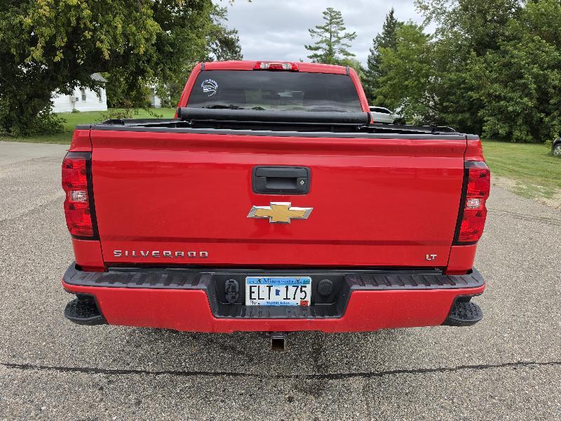 Chevrolet Silverado 1500 4WD Crew Cab 143.5" LT w/1LT 2017