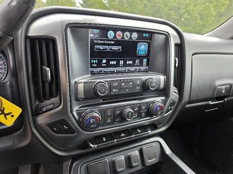 Chevrolet Silverado 1500 4WD Crew Cab 143.5" LT w/1LT 2017