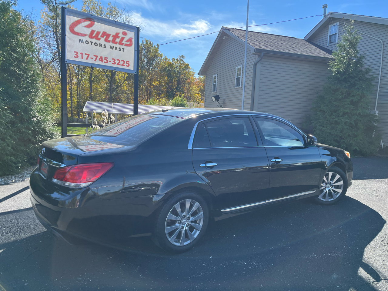 Toyota Avalon Base 2011 Toyota Avalon Base 2011