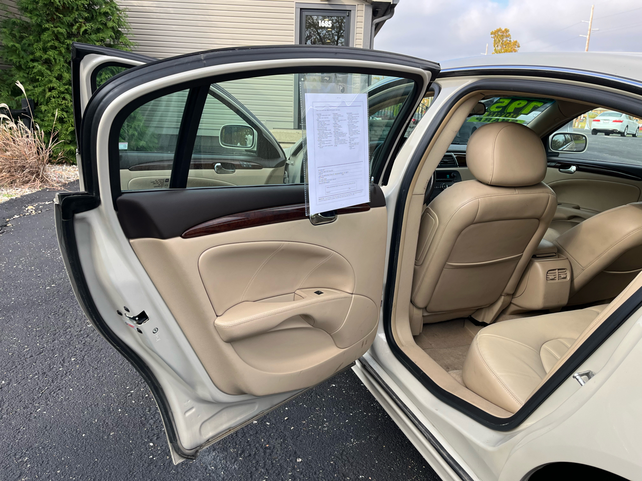 Buick Lucerne CXL 2011 Buick Lucerne CXL 2011