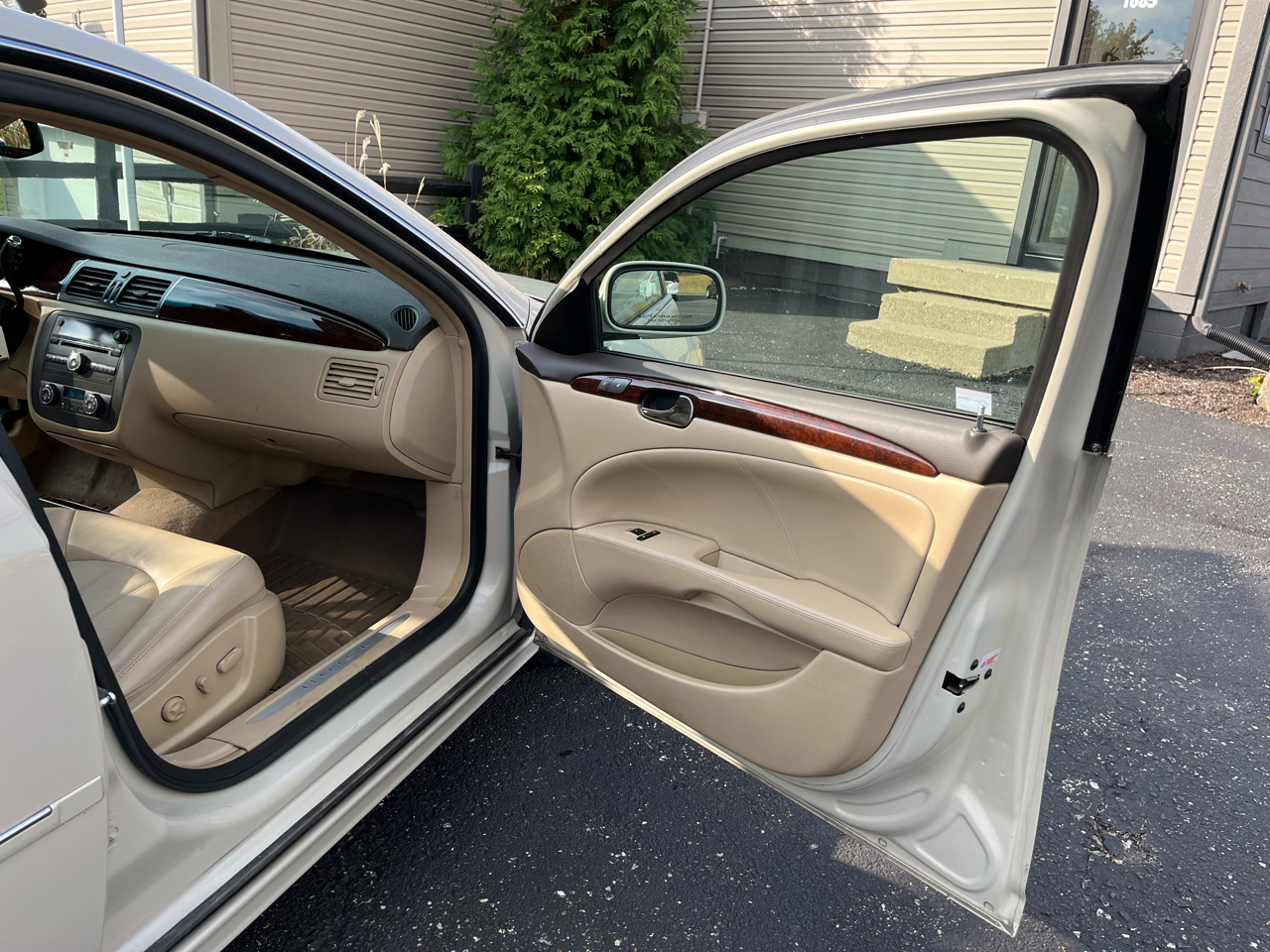 Buick Lucerne CXL 2011 Buick Lucerne CXL 2011