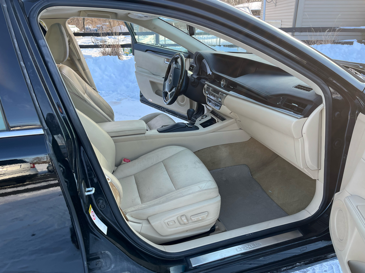 Lexus ES 350 Sedan 2015