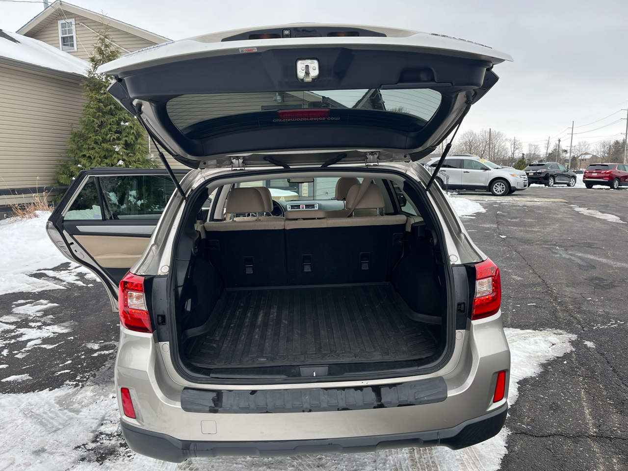 Subaru Outback 2.5i Premium 2016