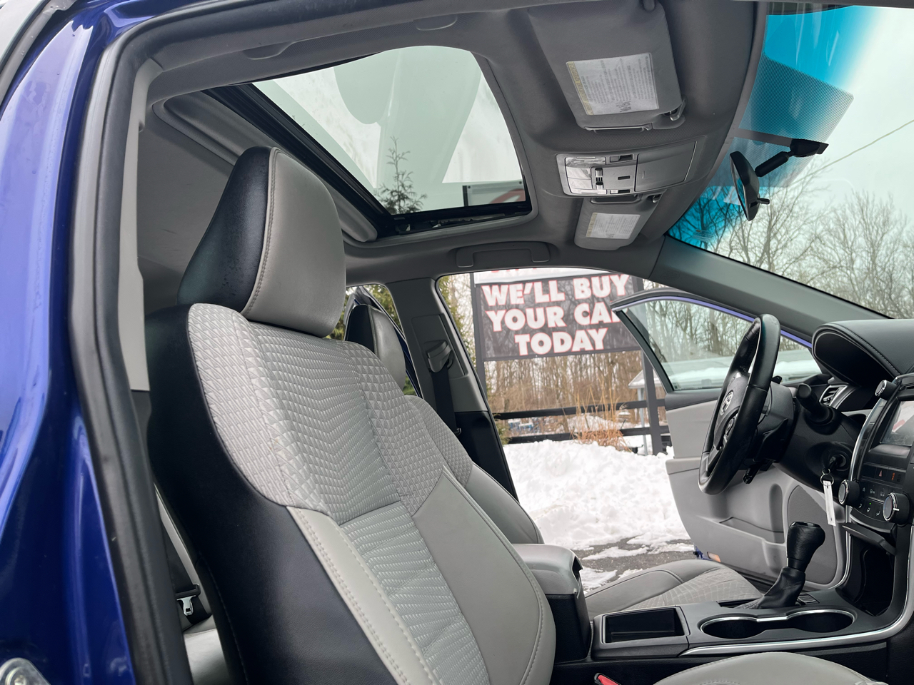 Toyota Camry SE 2015