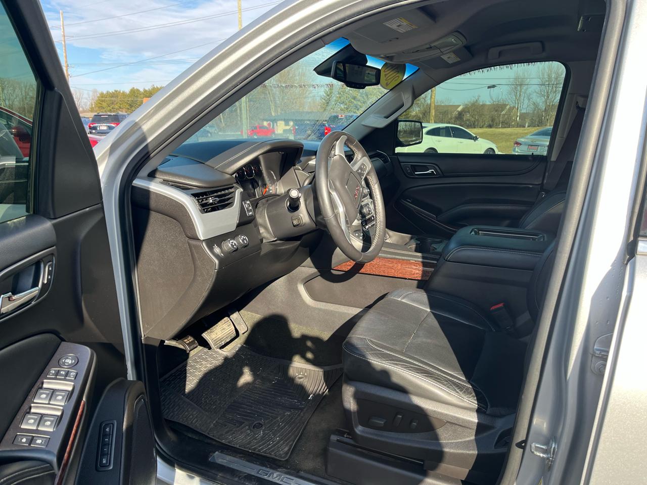 GMC Yukon SLT 4WD 2016