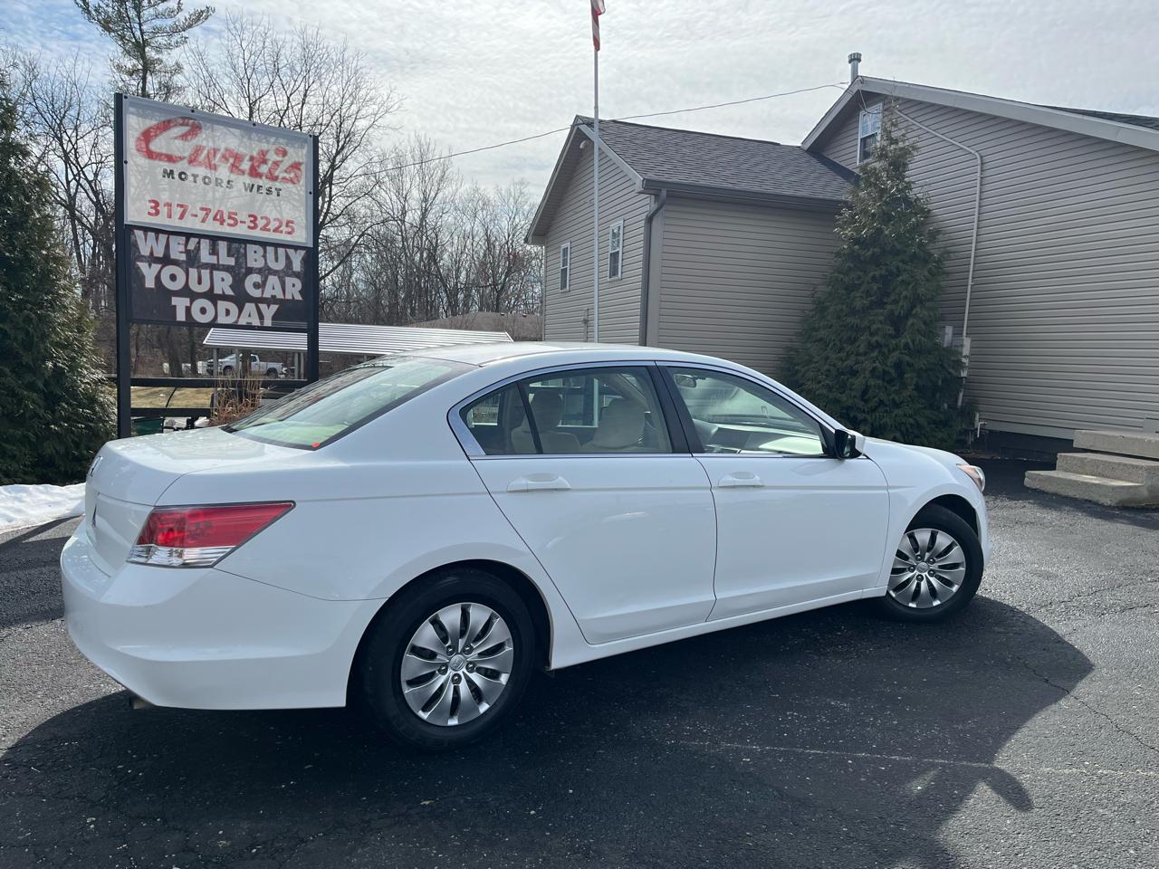 Honda Accord LX sedan AT 2009