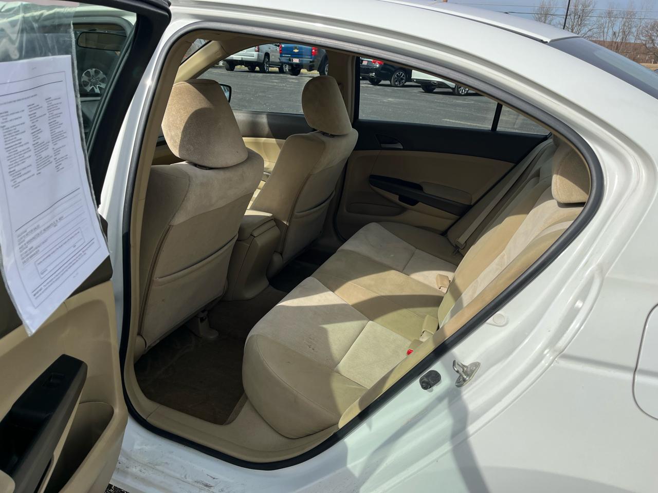 Honda Accord LX sedan AT 2009