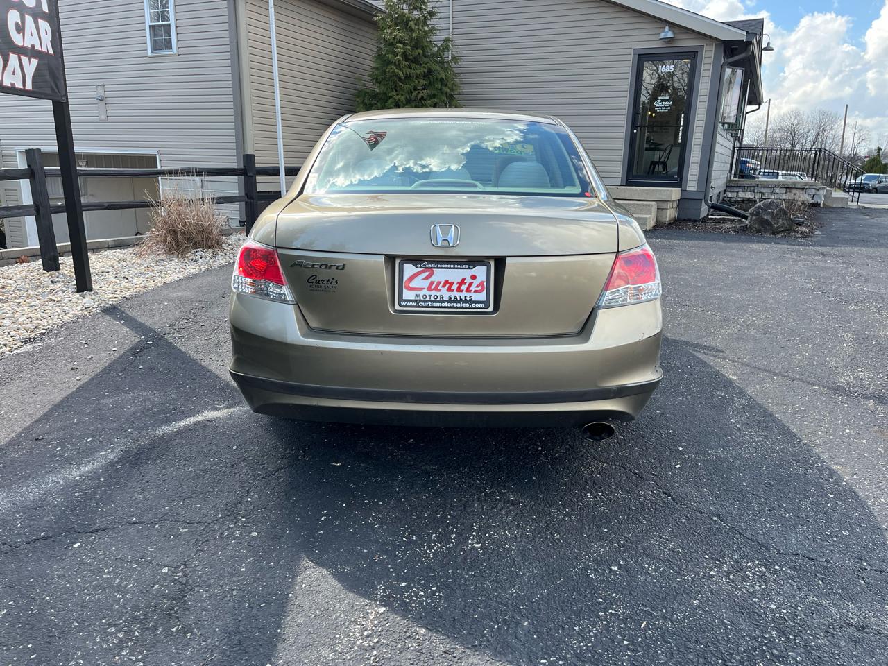 Honda Accord EX Sedan AT 2010