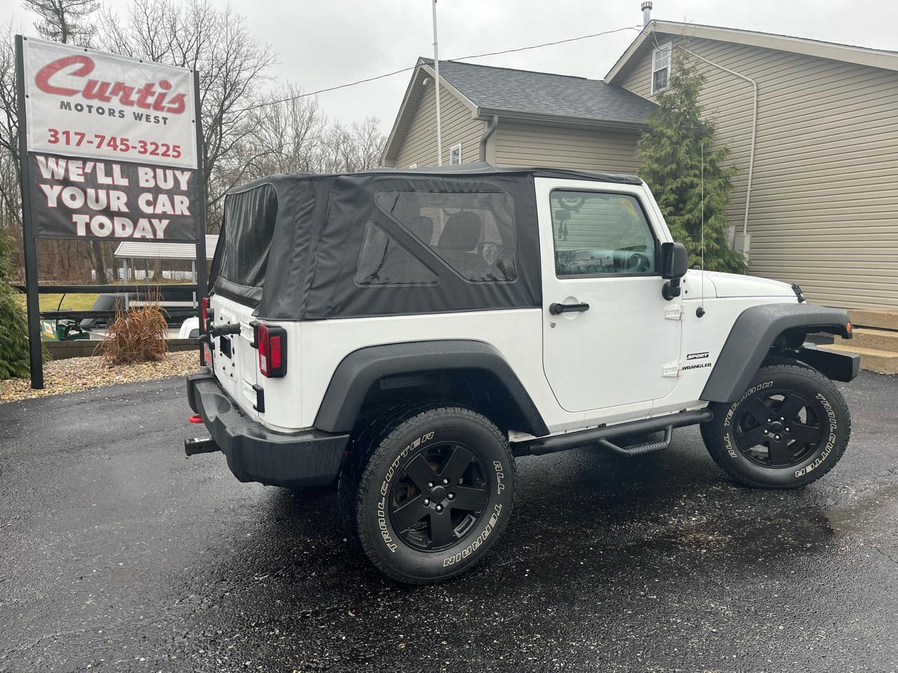 Jeep Wrangler Sport 4WD 2012