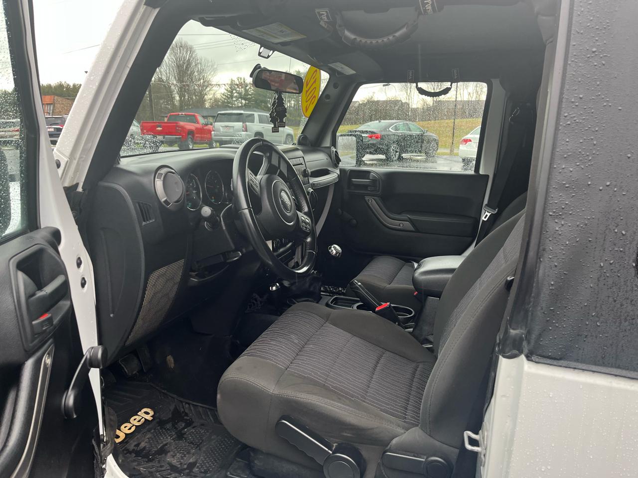 Jeep Wrangler Sport 4WD 2012