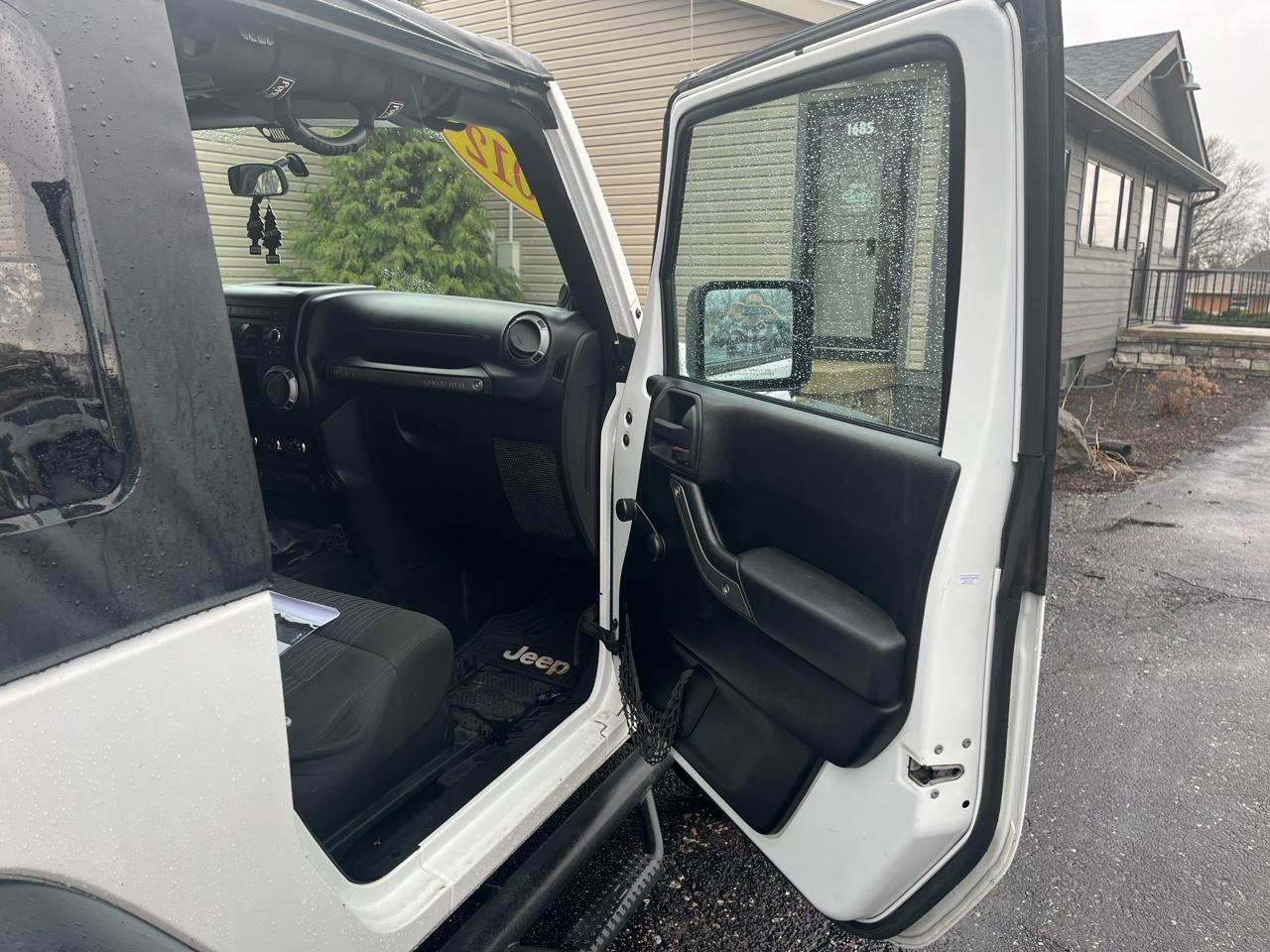 Jeep Wrangler Sport 4WD 2012