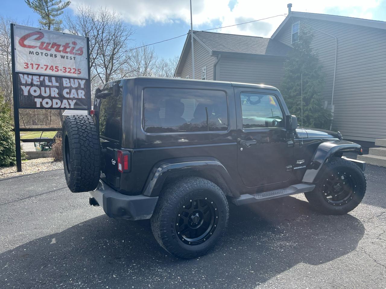 Jeep Wrangler Sahara 4WD 2012