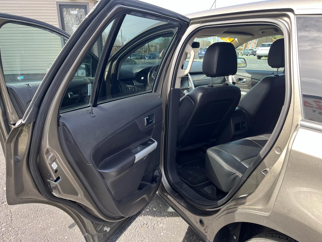 Ford Edge SEL FWD 2013