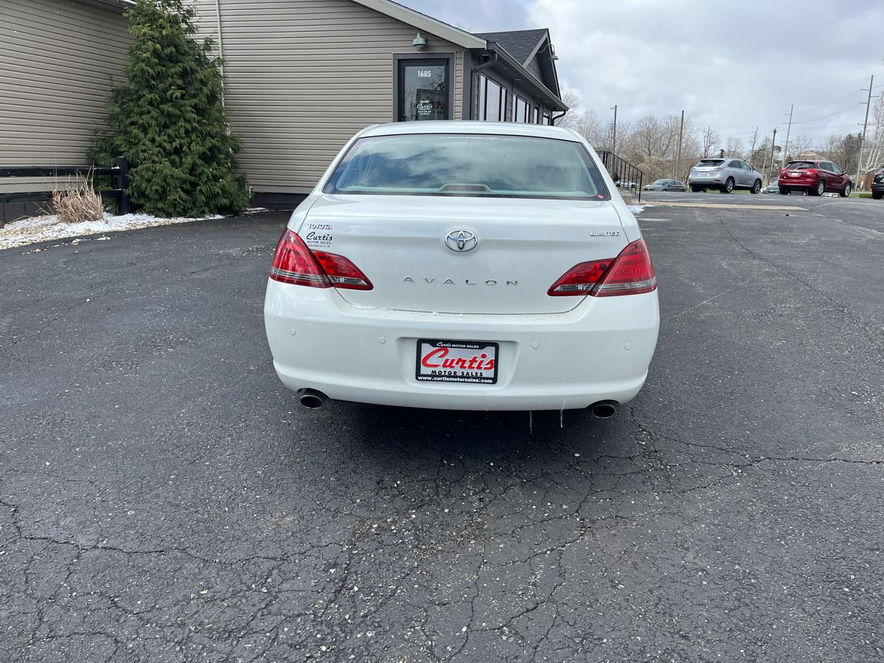 Toyota Avalon XLS 2008