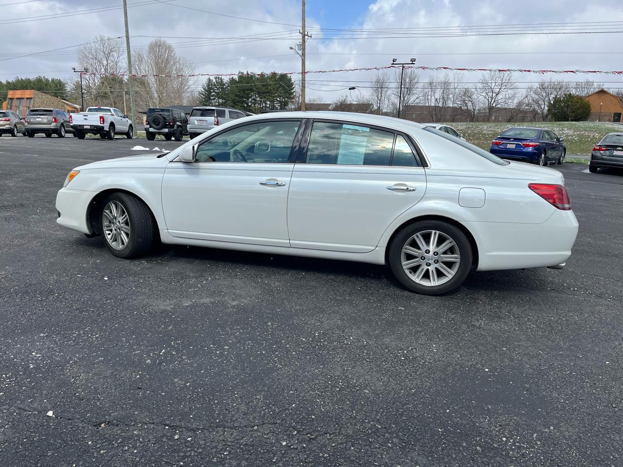 Toyota Avalon XLS 2008