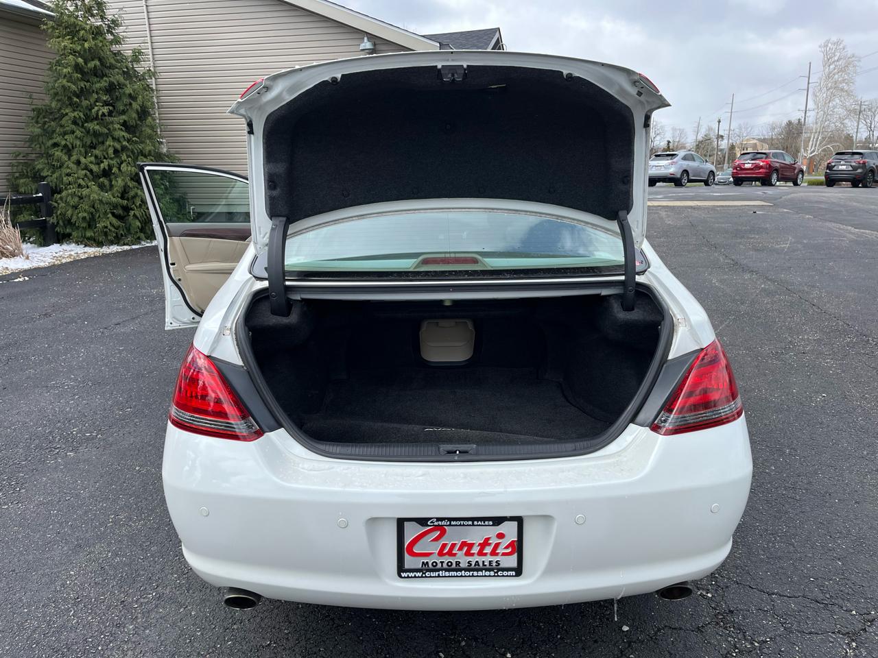 Toyota Avalon XLS 2008