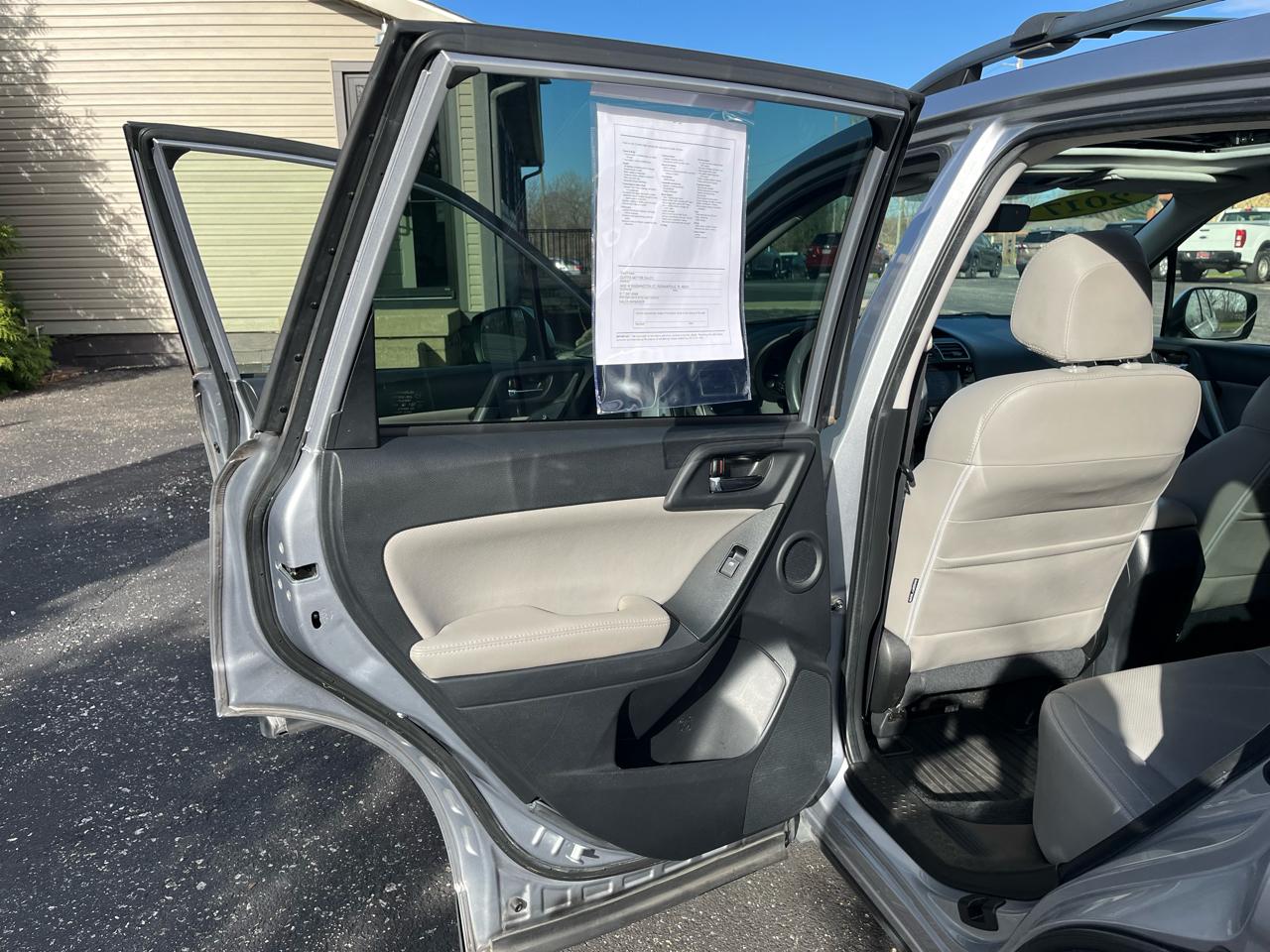 Subaru Forester 2.5i Limited 2017