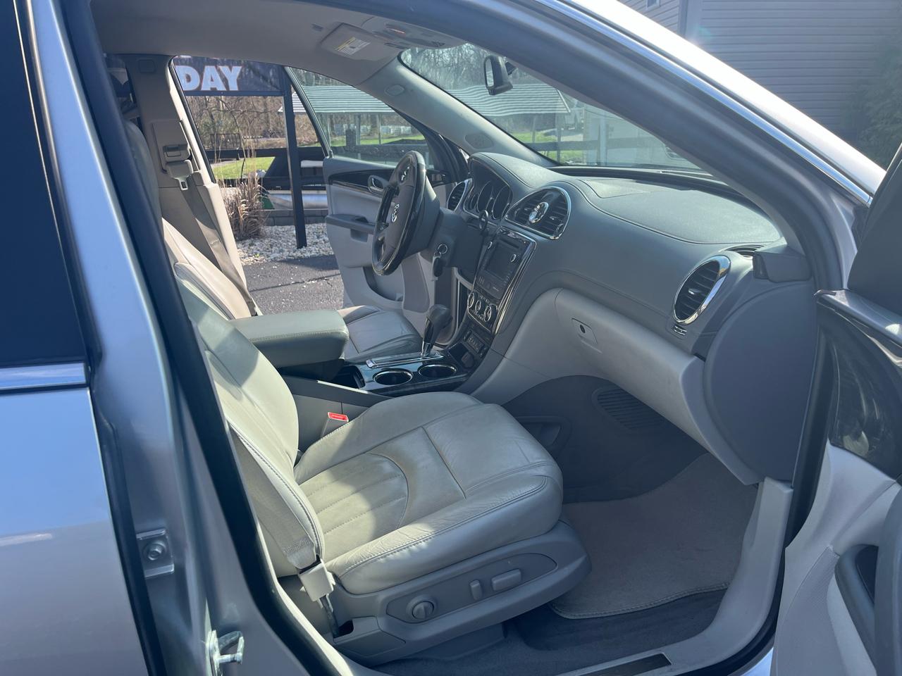 Buick Enclave Leather AWD 2015