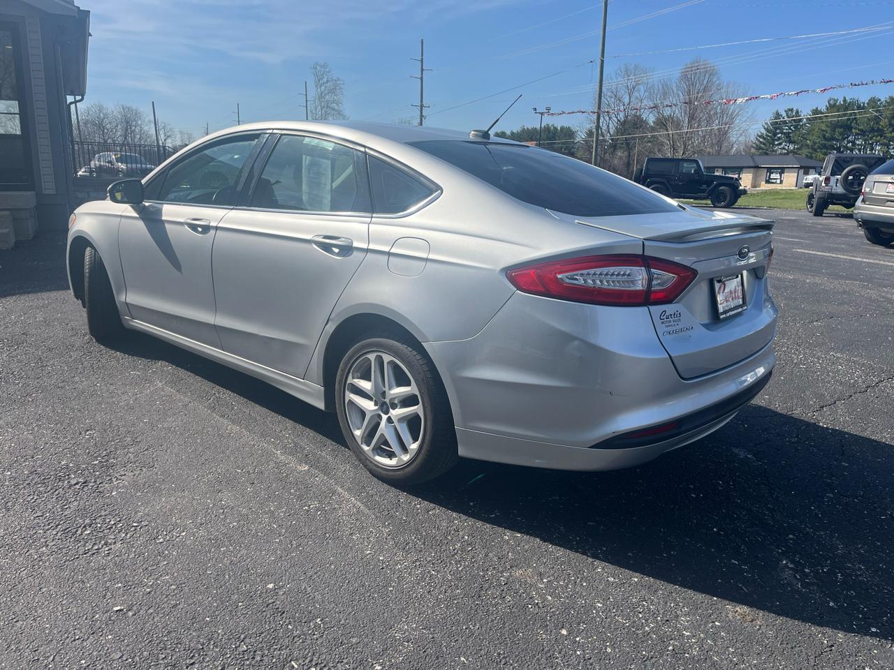 Ford Fusion SE 2014