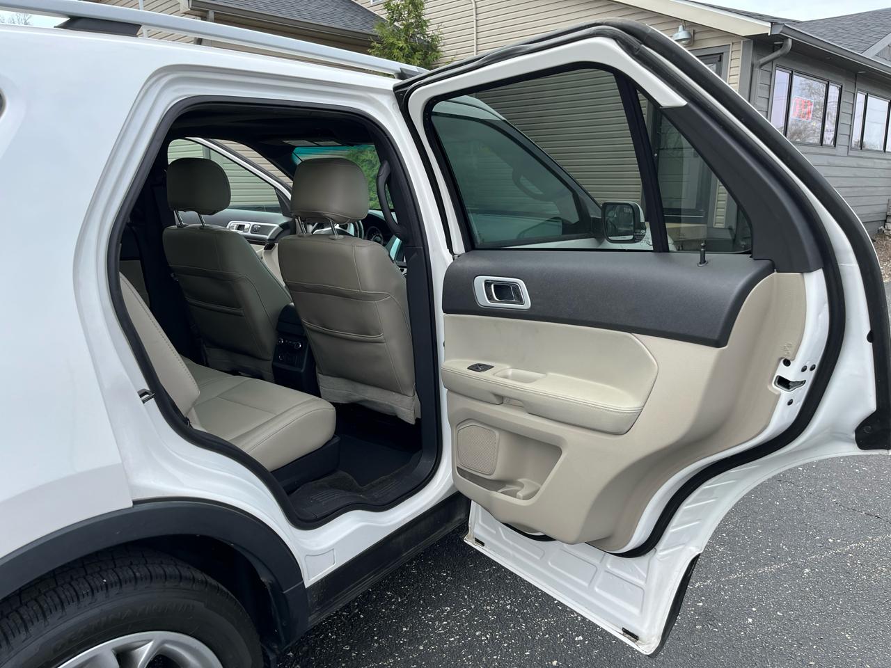 Ford Explorer Limited FWD 2015