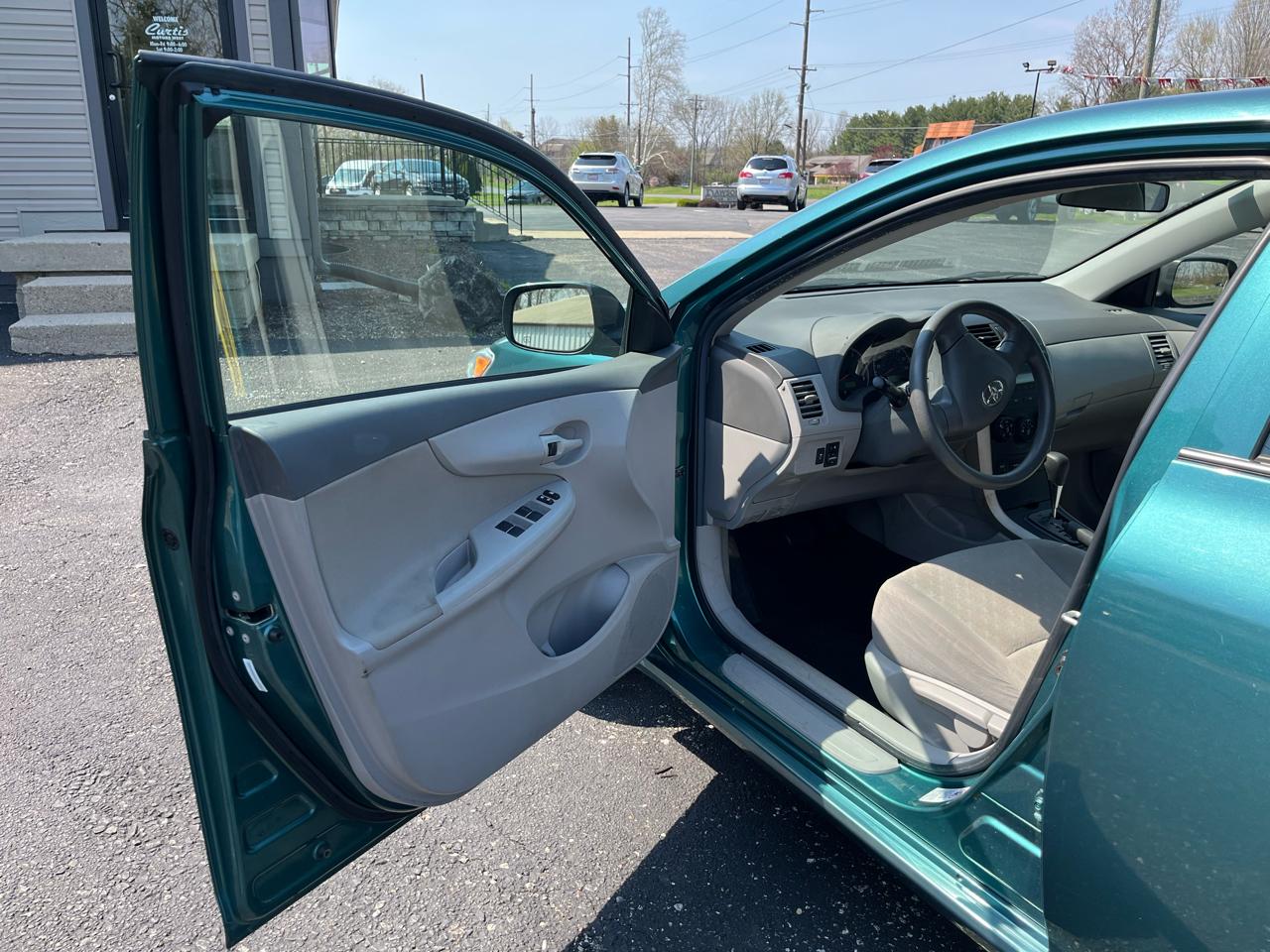 Toyota Corolla S 4-Speed AT 2009