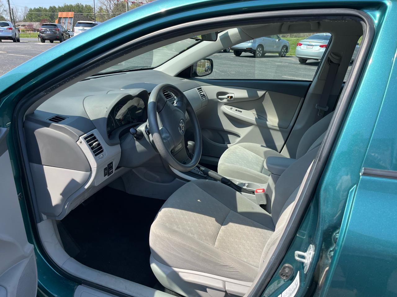 Toyota Corolla S 4-Speed AT 2009